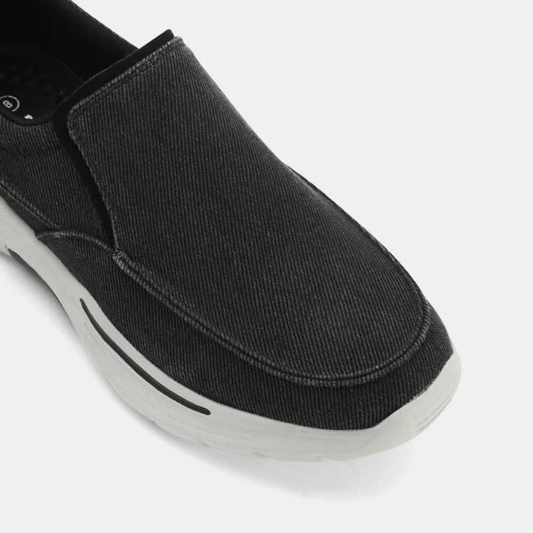 Bronson Mako Gusset Slip On Black