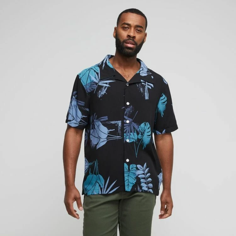 Lee Cooper Viscose Yardage Print Short Sleeve Shirt Black - Image 5