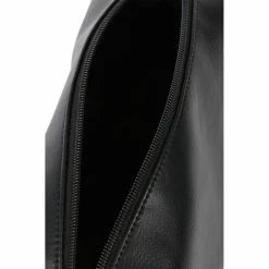 Van Heusen Toiletry Bag With Grooming Set